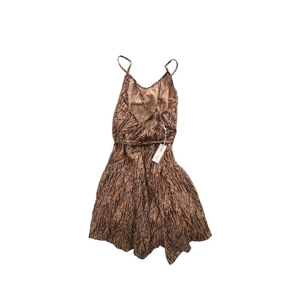 HEARTLOOM Women's Animal Print Alli Buff Dress Sz Large - Picture 4 of 9